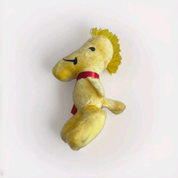 Vintage EXTREMELY RARE Woodstock Plush Peanuts 1960s-1980s Shredded Plastic